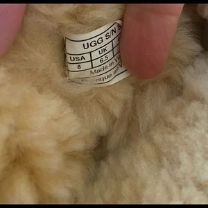 Women’s tall Ugg size 8